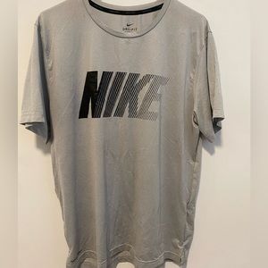 Nike Pro T-Shirt